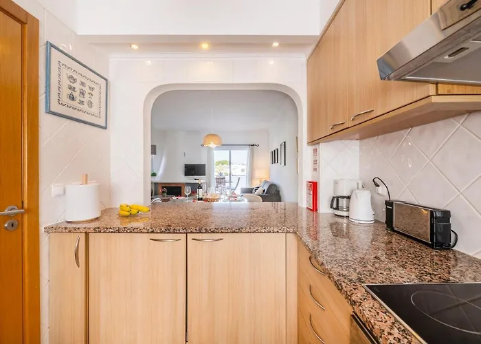 Premium Charming * Αλμπουφέιρα