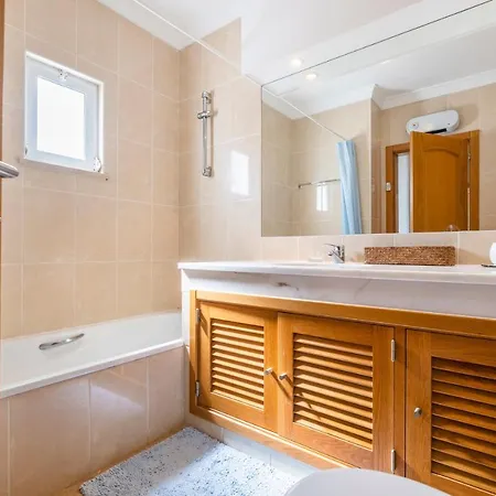 Apartment Premium Charming